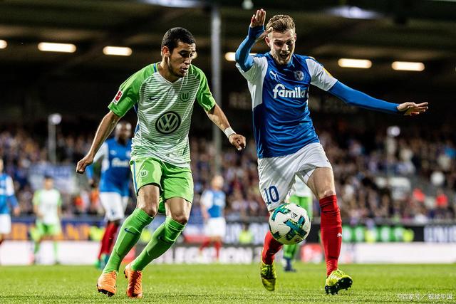 爱游戏网页版-包含汉诺威前锋连场破门，助球队取得胜利的词条