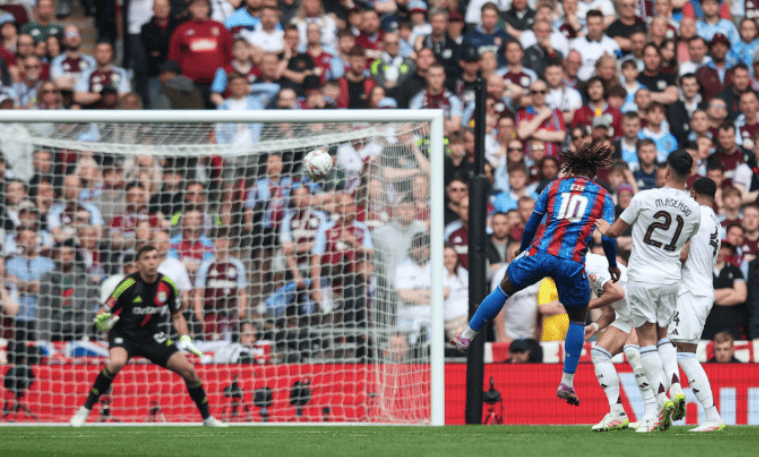 水晶宫负于南安普顿,惨败令球迷失望的简单介绍 水晶宫负于南安普顿,惨败令球迷失望的简单介绍