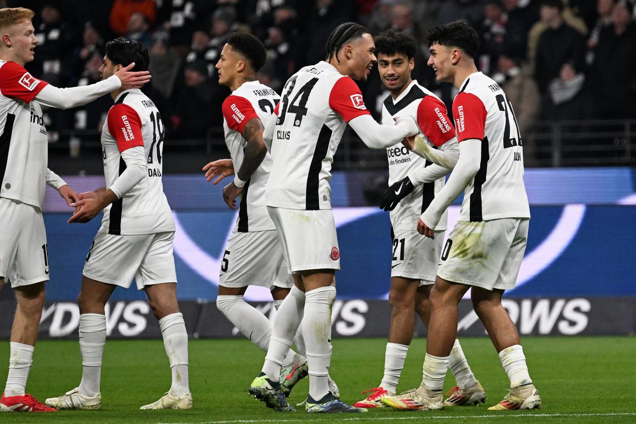 爱游戏-关于法兰克福主场告捷，德甲赛季表现稳健可靠的信息