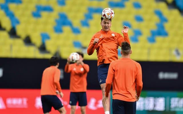 爱游戏官网-东莞队在比赛中遇到艰难挑战