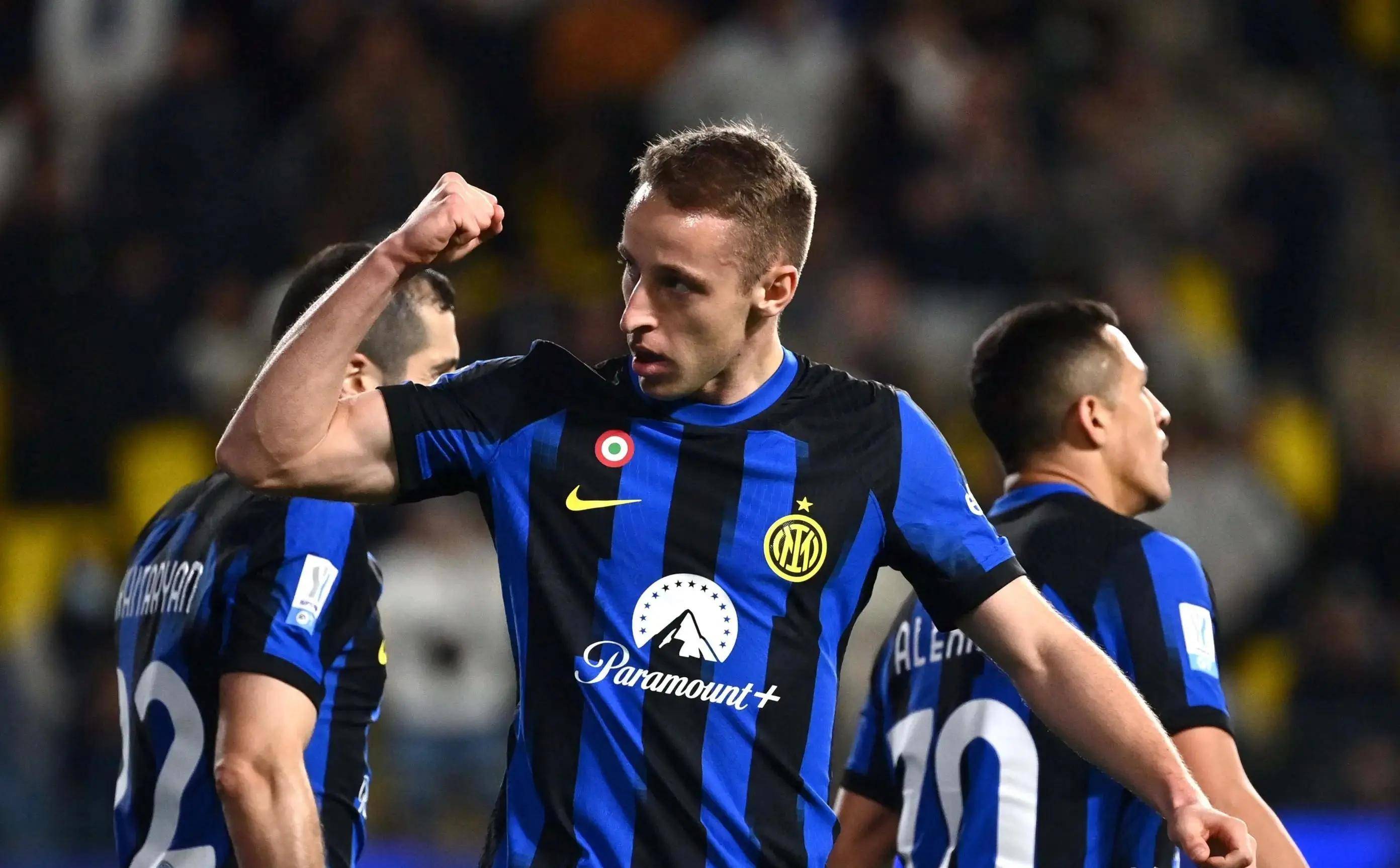 爱游戏app下载-关于意甲球员展现出色表现，球队取得胜利！的信息