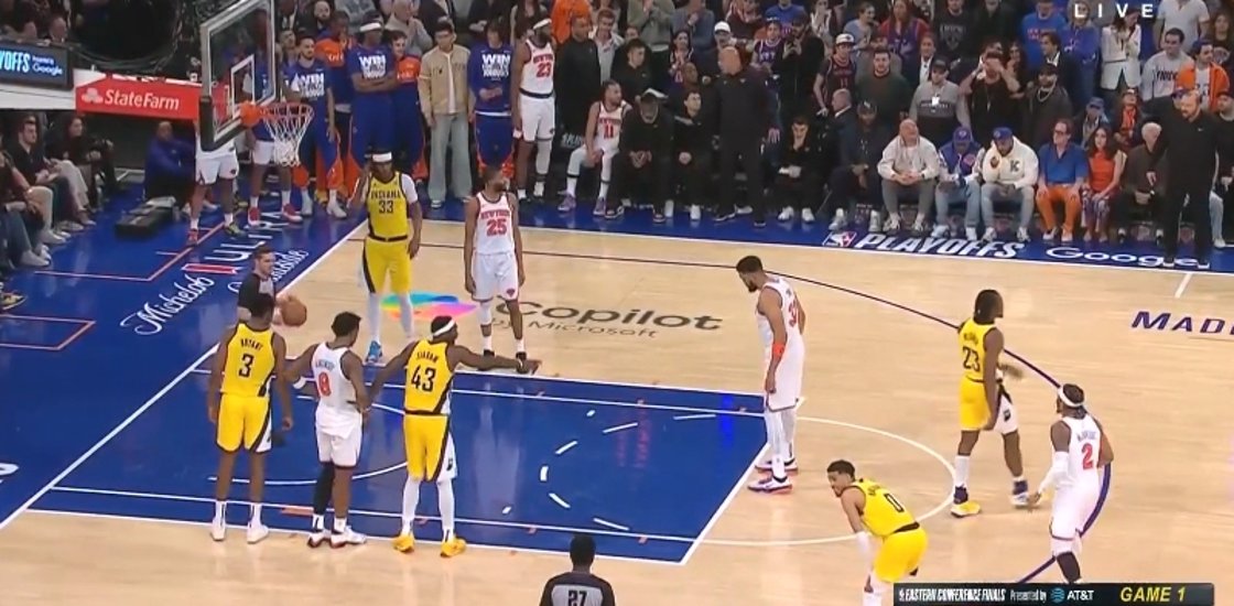 爱游戏登录-步行者队内讧不断，球员关系紧张