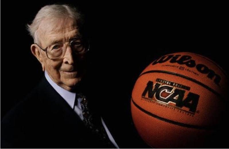 爱游戏中国官网-火箭主帅宣布退役，结束长达年的执教生涯！