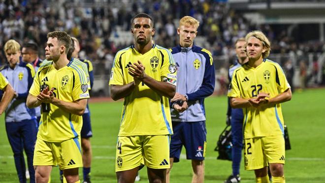 爱游戏网页版入口-瑞典队与科索沃队交战，争夺胜利