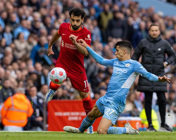 爱游戏官网入口-经典赛事再爆最后胜负，悬念不断维持