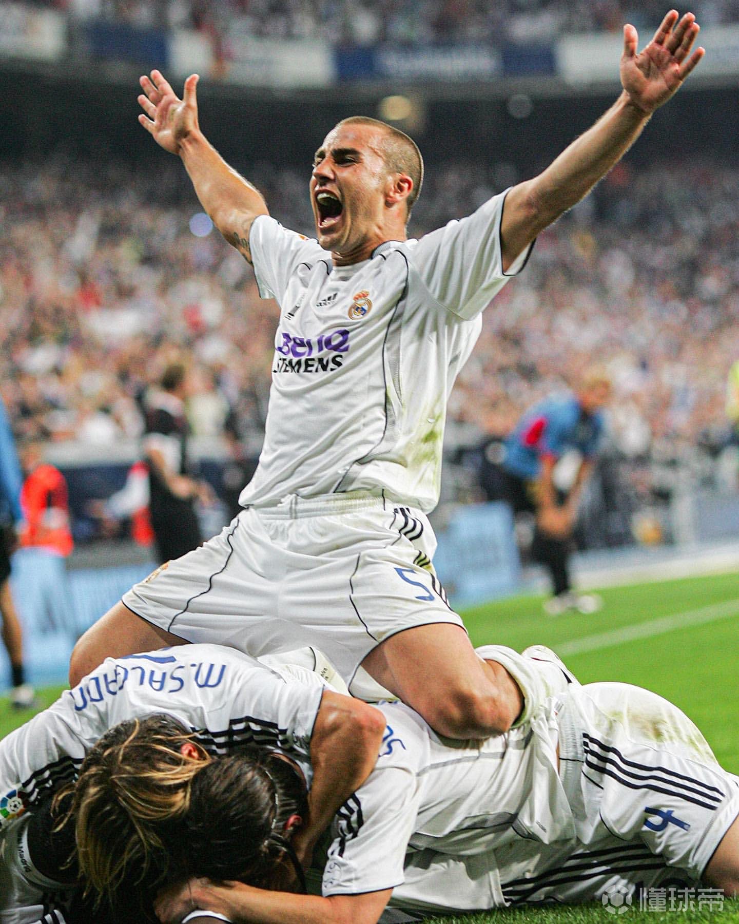 爱游戏网页版-马洛卡球队在客场比赛中取得重要的三分