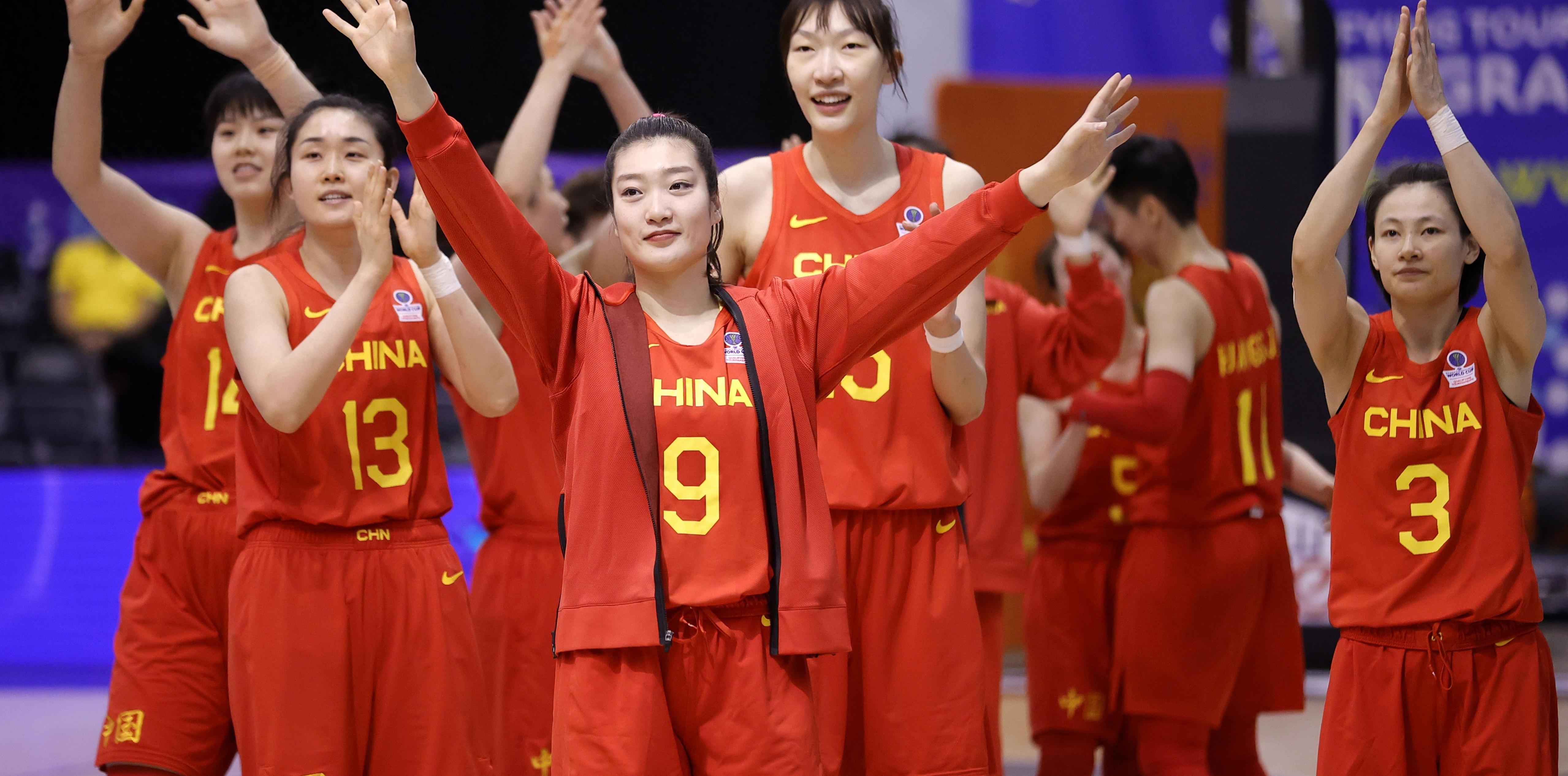 中国女篮出战热身赛：取得连胜开局