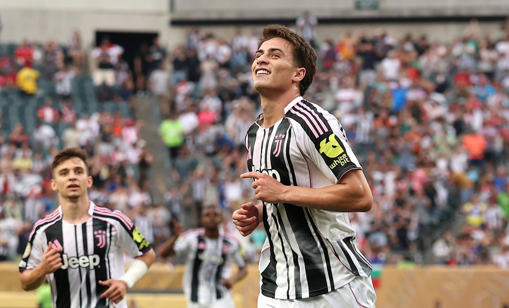 爱游戏官方入口-尤文图斯中场大将受伤，对球队影响不小