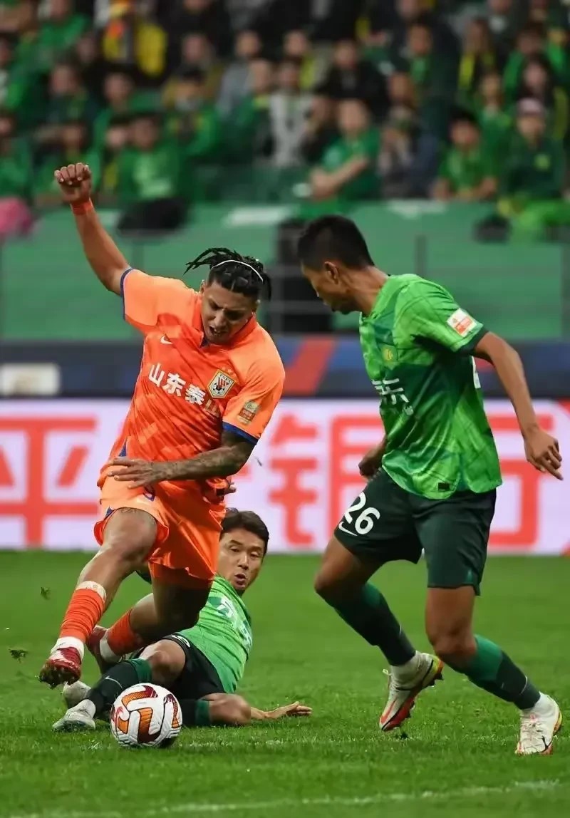 爱游戏在线-包含震撼！中超球队逆袭晋级，将与豪门对手对决的词条