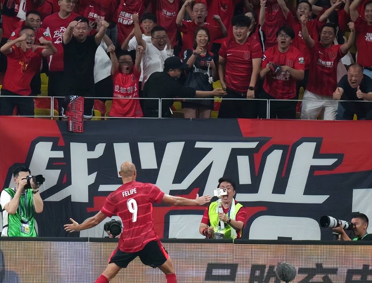 中超新进展!球队士气高涨,冲刺亚冠联赛的简单介绍 中超新进展!球队士气高涨,冲刺亚冠联赛的简单介绍